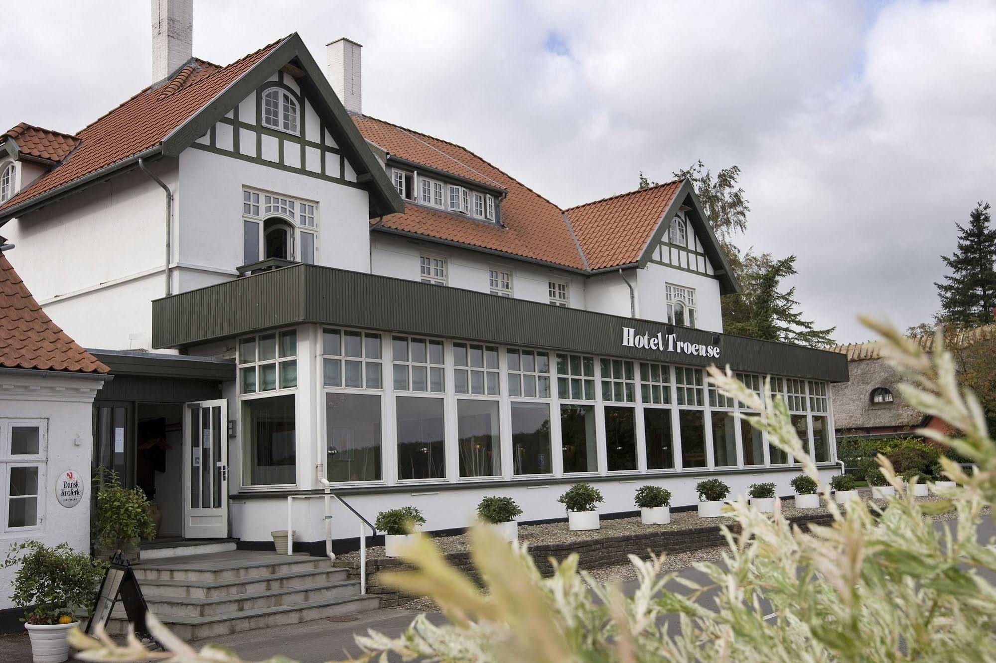 Hotel Troense Vindeby  Exterior photo